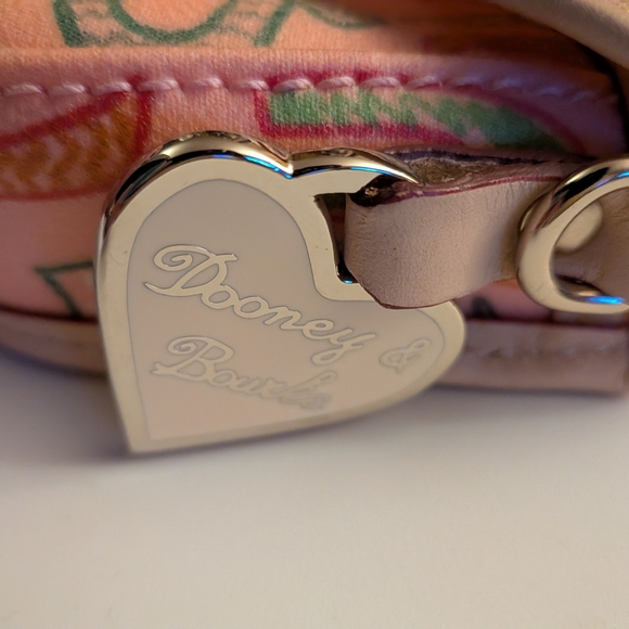 Dooney & Bourke "Doodle" Or "Crayon Graffiti" Wristlet - Picture 2 of 7